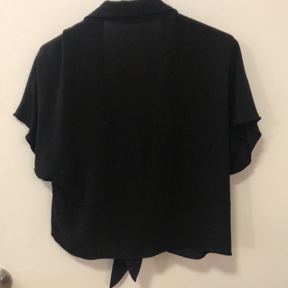 Wilfred Free Small black crop button up tie front - Picture 2 of 2